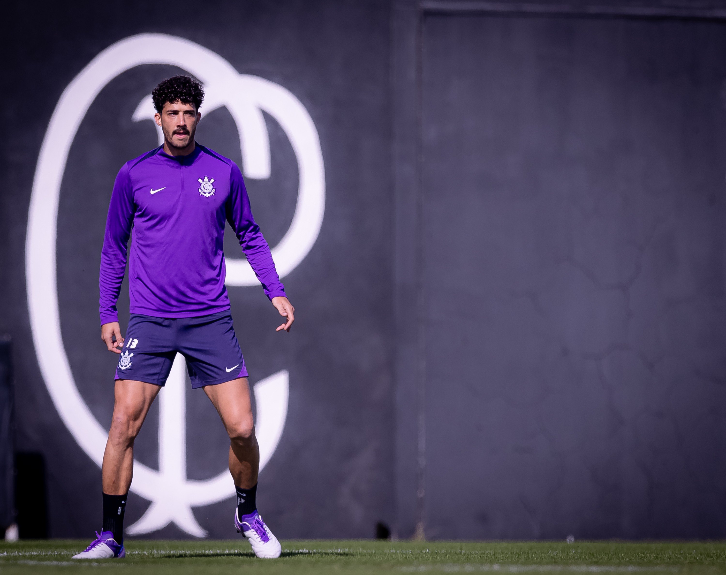 Corinthians fecha acordo para renovação de contrato com Gustavo Henrique e Gui Negão