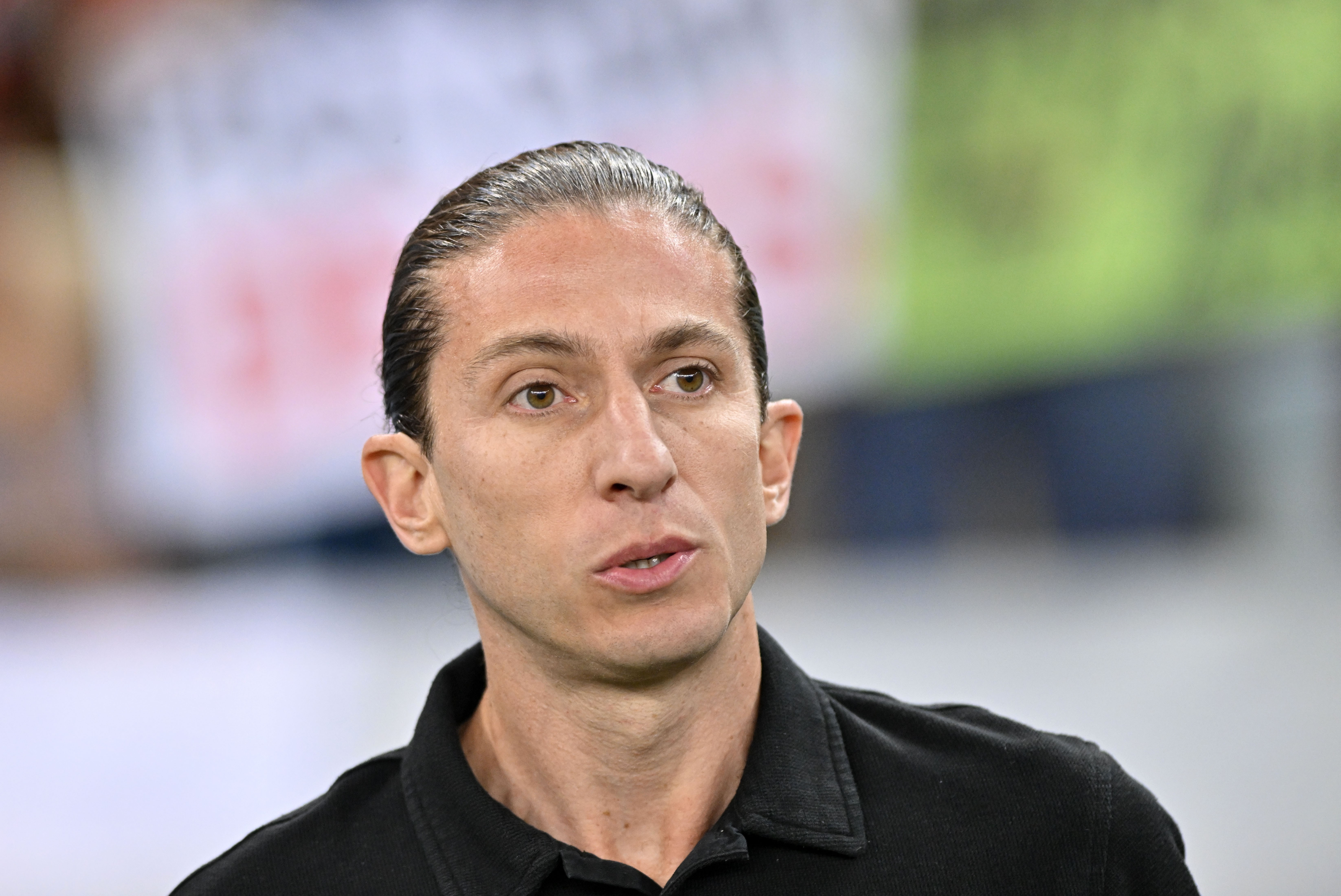 Filipe Luís cita calendário para ausência de Arrascaeta no Flamengo: 
