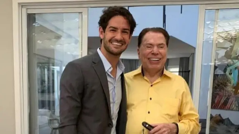 Alexandre Pato e Silvio Santos — Foto: Reprodução