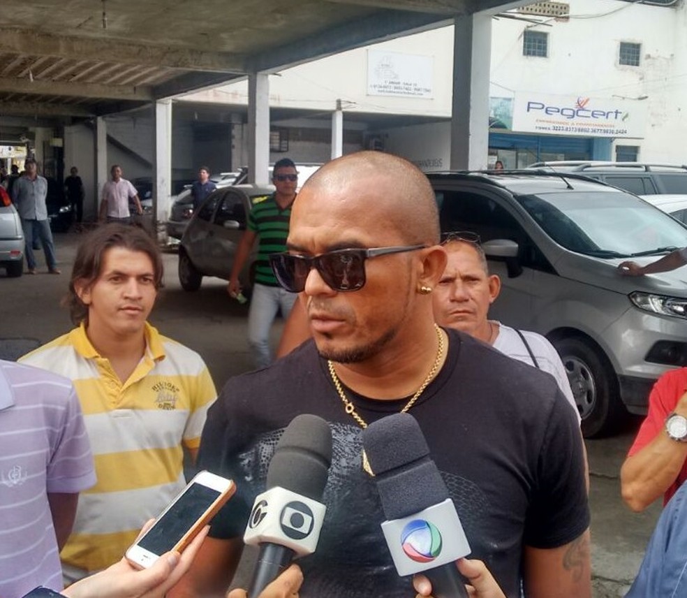 Zé Carlos foi preso em 2016 por agredir mulher em bar de Maceió — Foto: Márcio Chagas/G1
