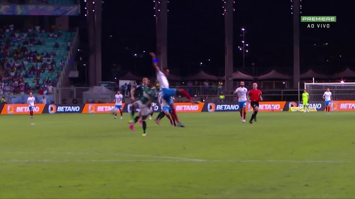 Ponte Preta anuncia atacante revelado pelo São Paulo e com passagem