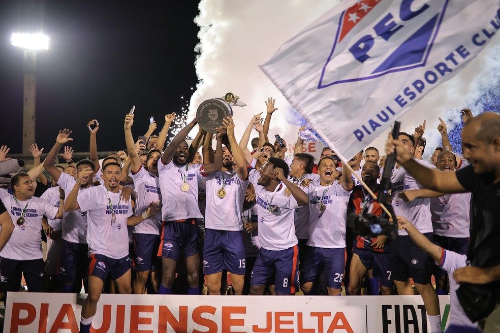 Piauí é campeão piauiense de 2025 e vai para a sua terceira participação na Copa do Brasil; a última foi em 2015 — Foto: Weslley Douglas