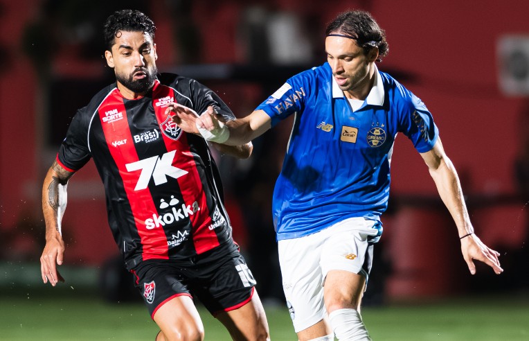 Krovinovic pode ganhar nova função no Grêmio contra o Vasco; entenda