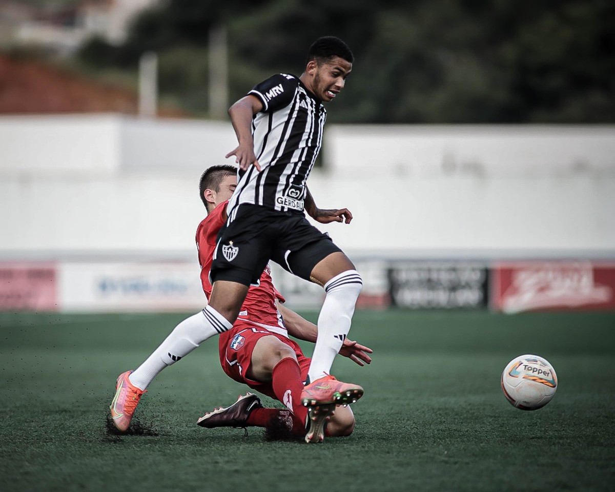 Boston City arranca empate com o Atlético-MG na estreia pelo Mineiro ...