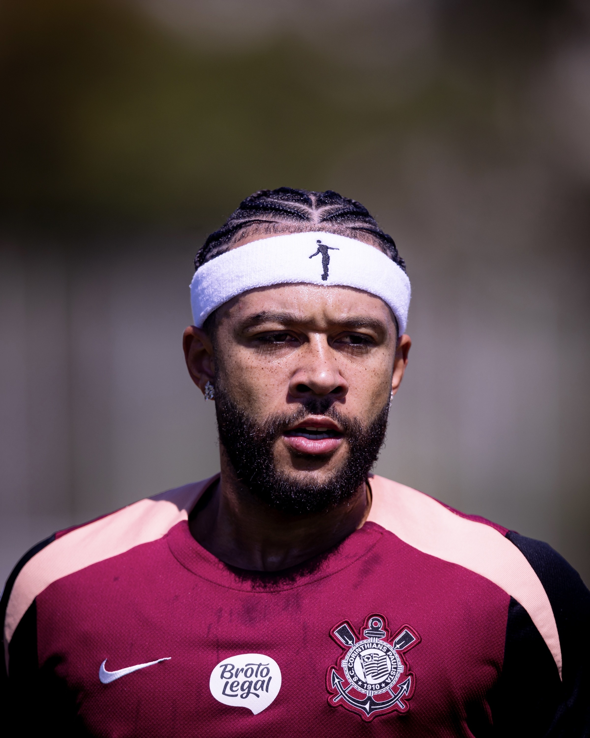 Corinthians Intensifica Preparativos para Reestreia de Memphis em Confronto Crucial na Libertadores