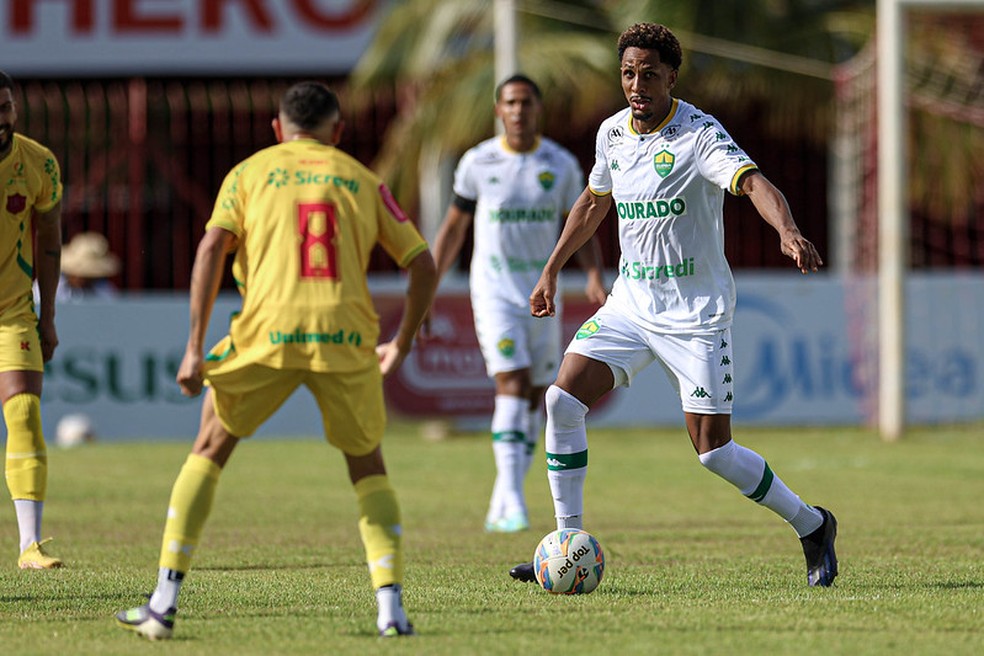 União x Cuiabá - Luthero Lopes — Foto: AssCom Dourado