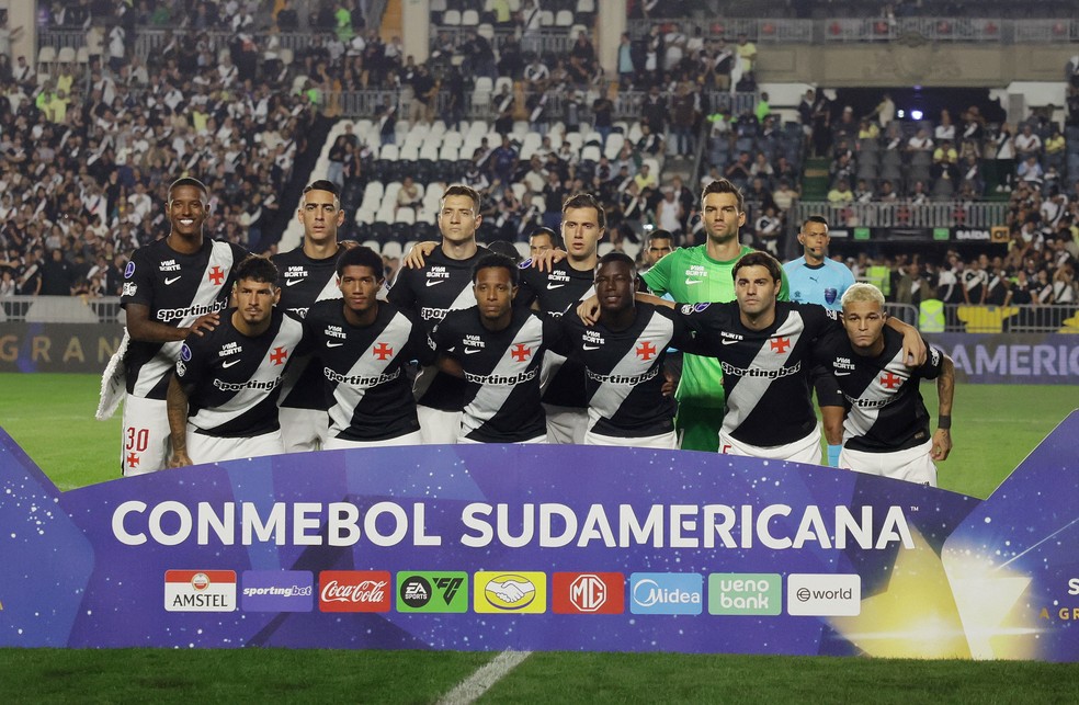 Vasco posado Santa Fe � Foto: Ricardo Moraes/Reuters