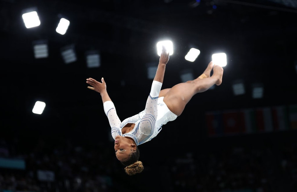 Rebeca Andrade final salto Paris 2024 — Foto: Julian Finney/Getty Images