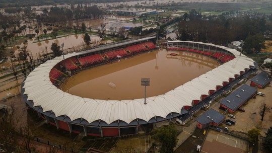 Estádios inundados, calor infernal e mais: como as mudanças climáticas afetam o futebol, e por que importa - Foto: (Getty Images)