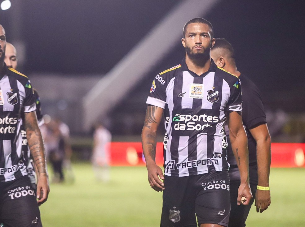Felipe Garcia estaria insatisfeito no ABC — Foto: Alexandre Lago