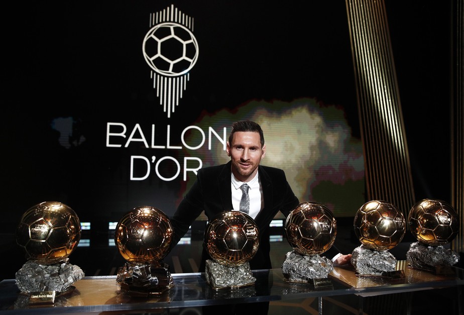 Messi conquista Bola de Ouro pela sexta vez e se isola como maior vencedor;  Alisson fica em 7º, futebol internacional