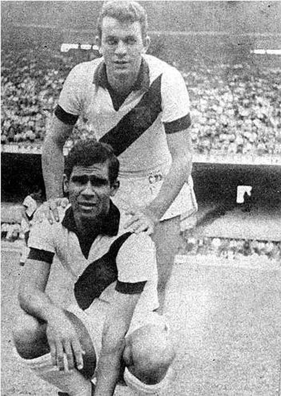Brito e Fontana formaram uma das grandes duplas de zaga da história do Vasco — Foto: Reprodução