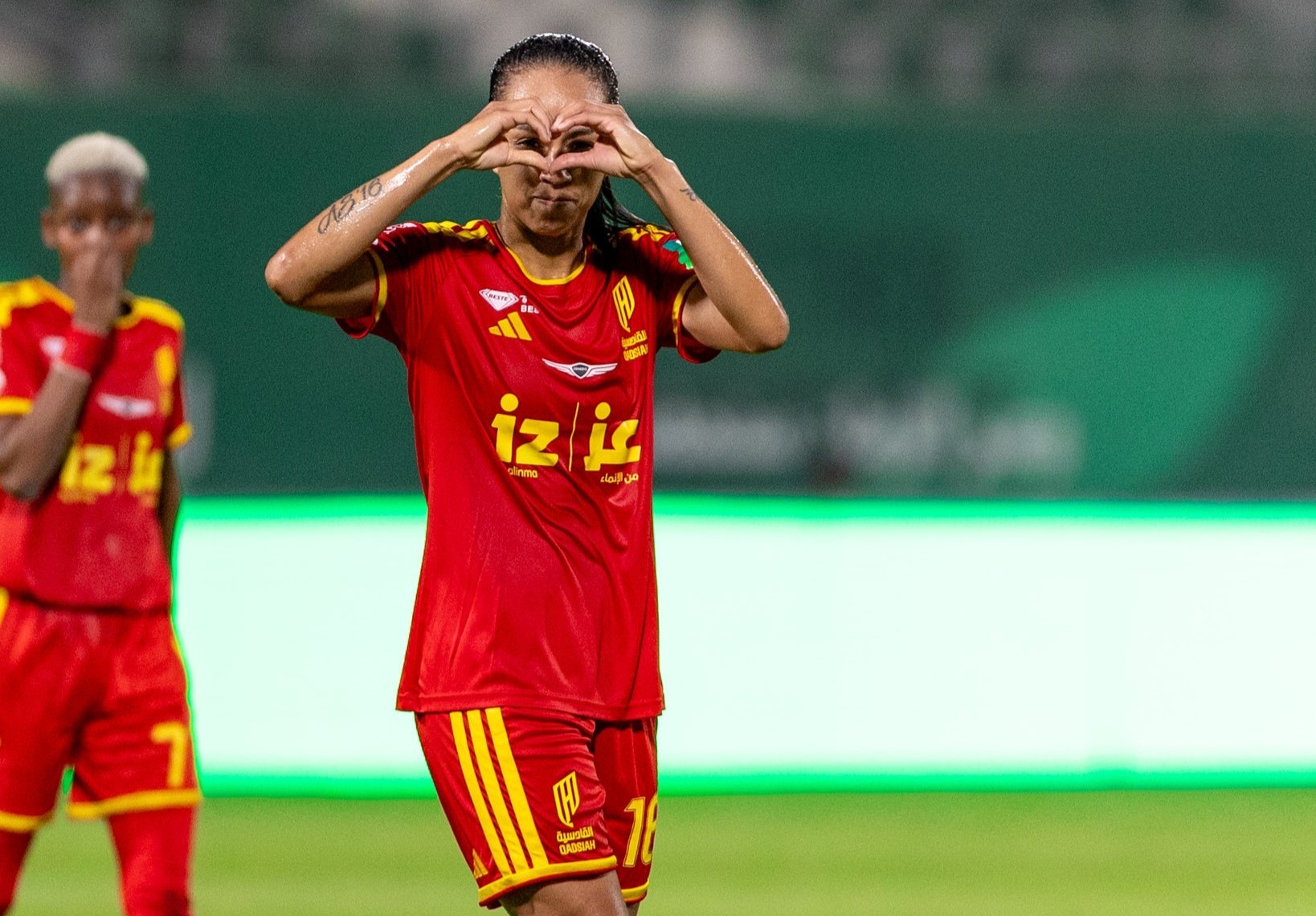 Piauiense Adriana Silva vence eleição de 'gol mais bonito da rodada' na Liga Saudita Feminina