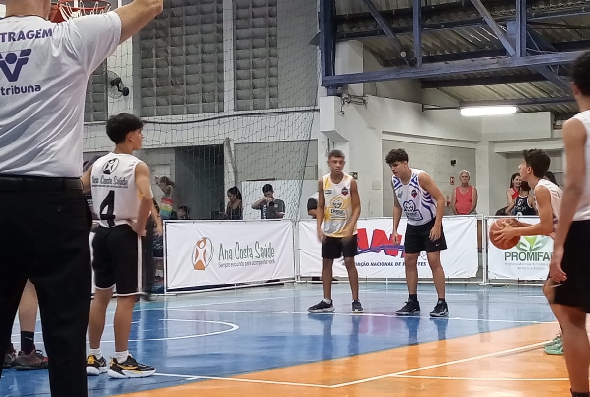 Presidente Kennedy vence e avança de fase na 8ª Copa TV Tribuna de Basquete | copa tv tribuna de basquetebol escolar