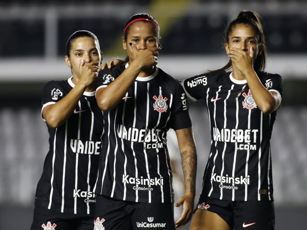 Carol Nogueira, do Corinthians, protesta após gol — Foto: Rodrigo Gazzanel/Ag. Corinthians