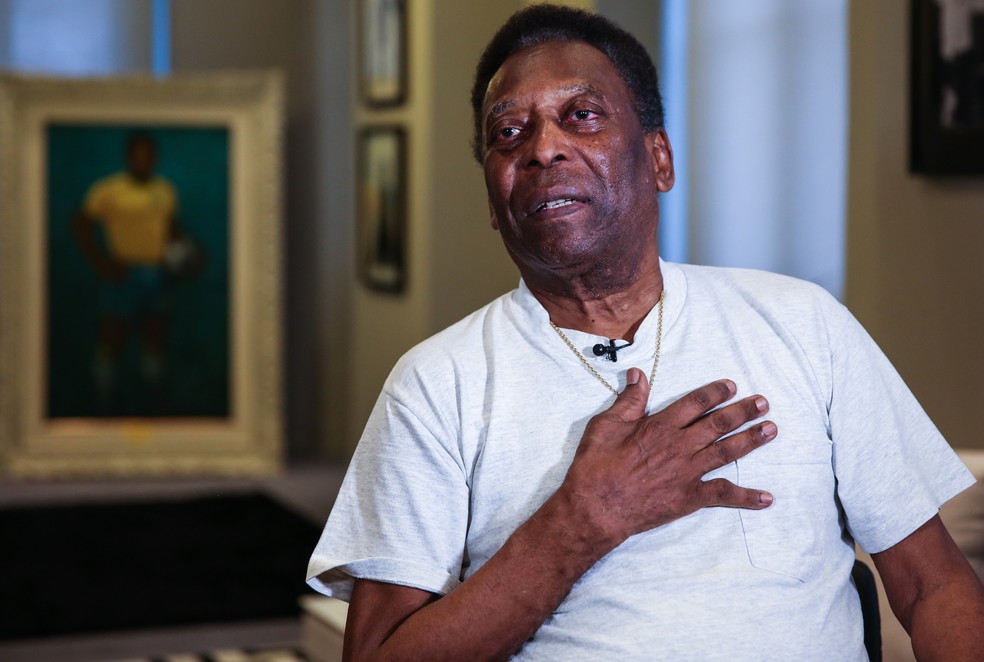 Há 69 anos, Pelé fazia a sua estreia pelo Santos; veja a súmula da partida