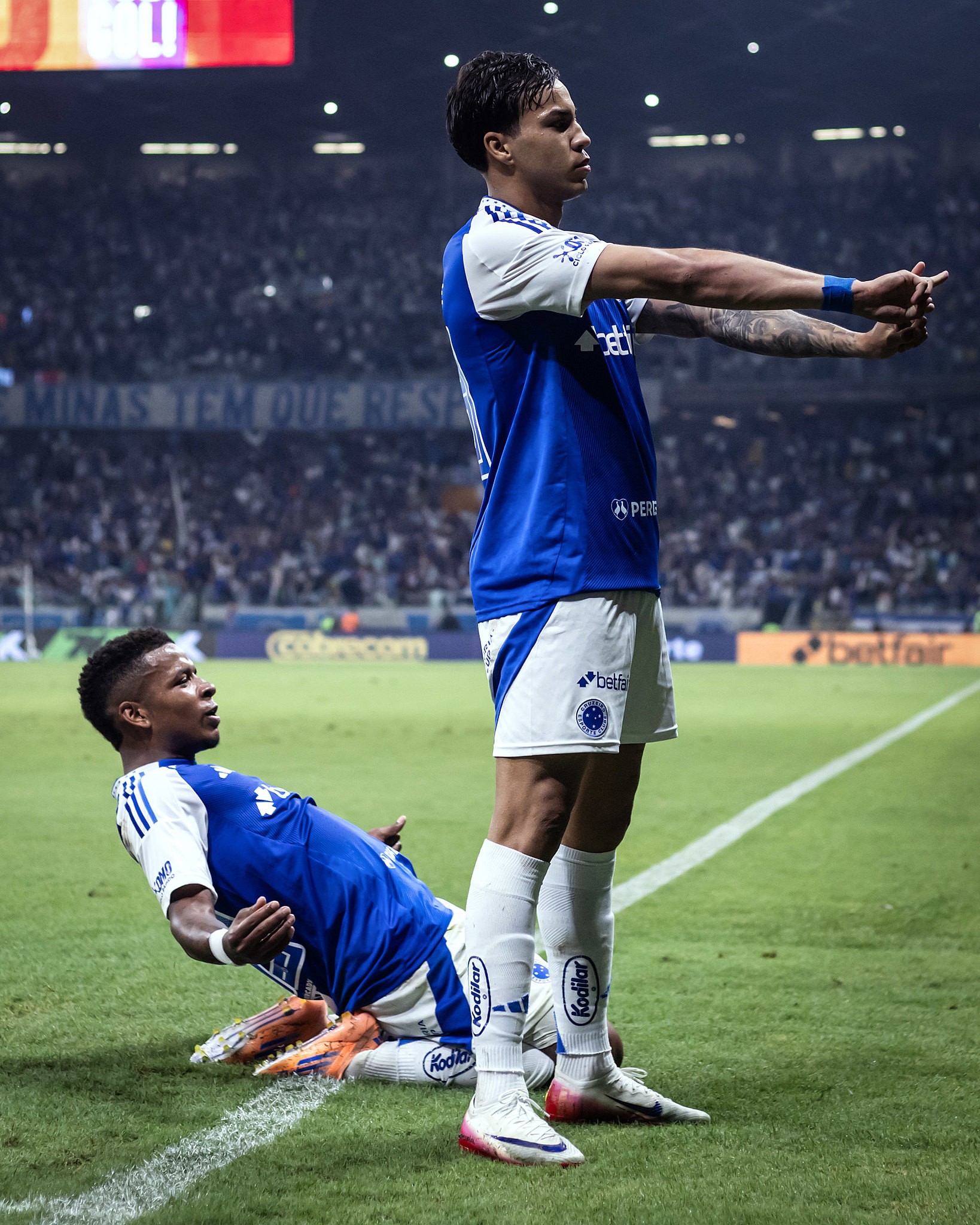 Brilho de Kaio Jorge e Arroyo garante atuação impecável do Cruzeiro