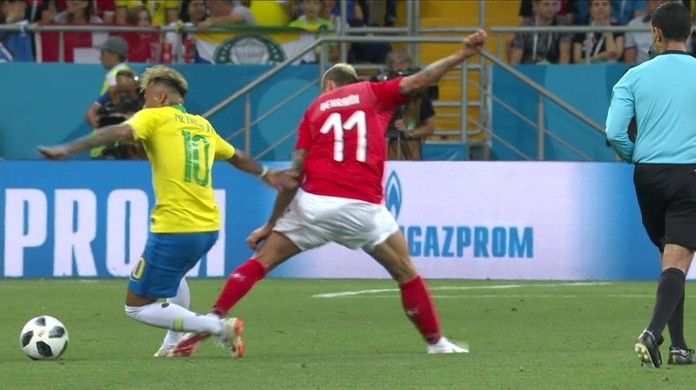 Neymar decepciona na estreia do Brasil diante da Suíça na Copa 2018