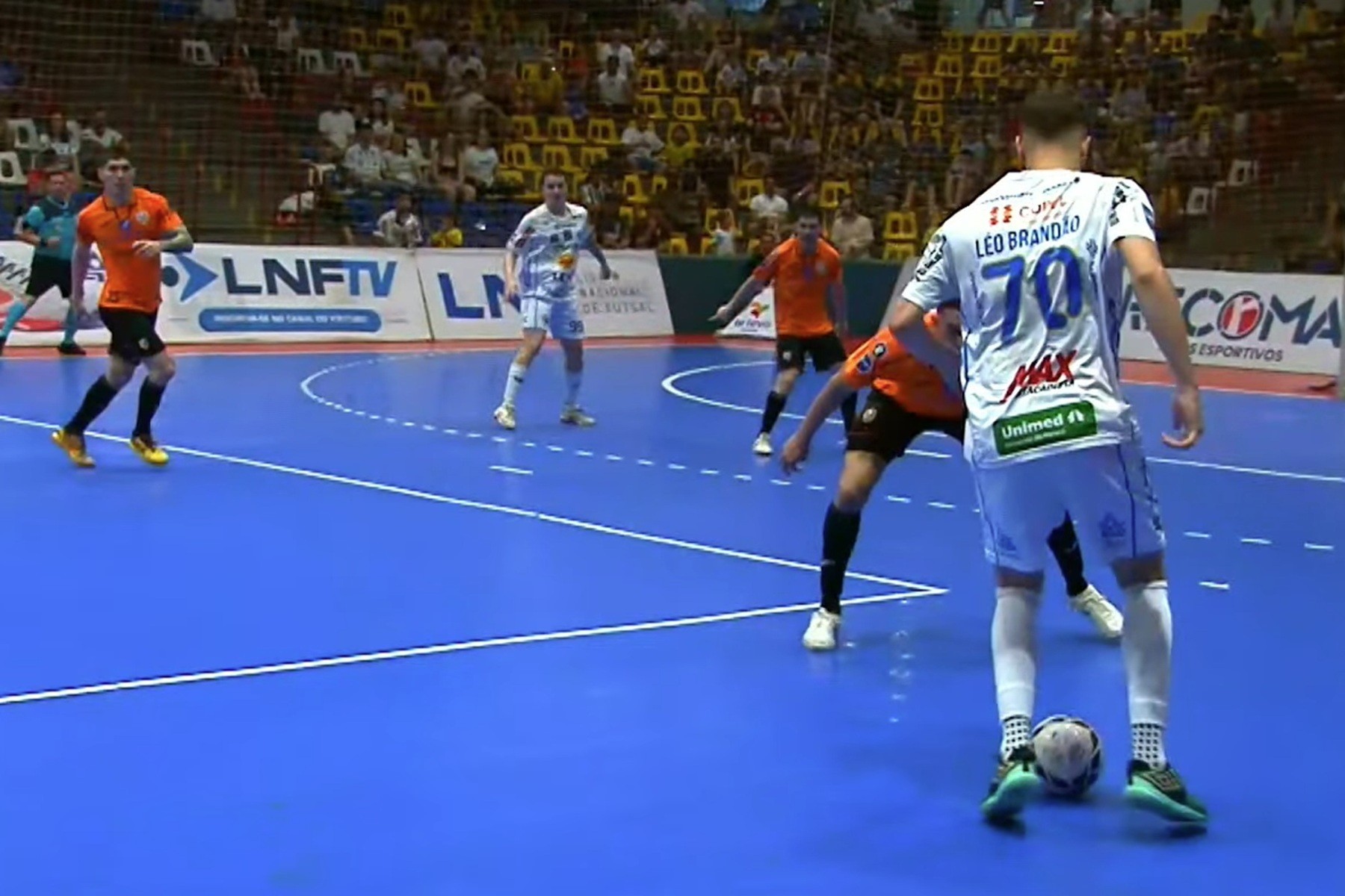 Playoffs da LNF: Carlos Barbosa goleia o Umuarama fora de casa e abre vantagem