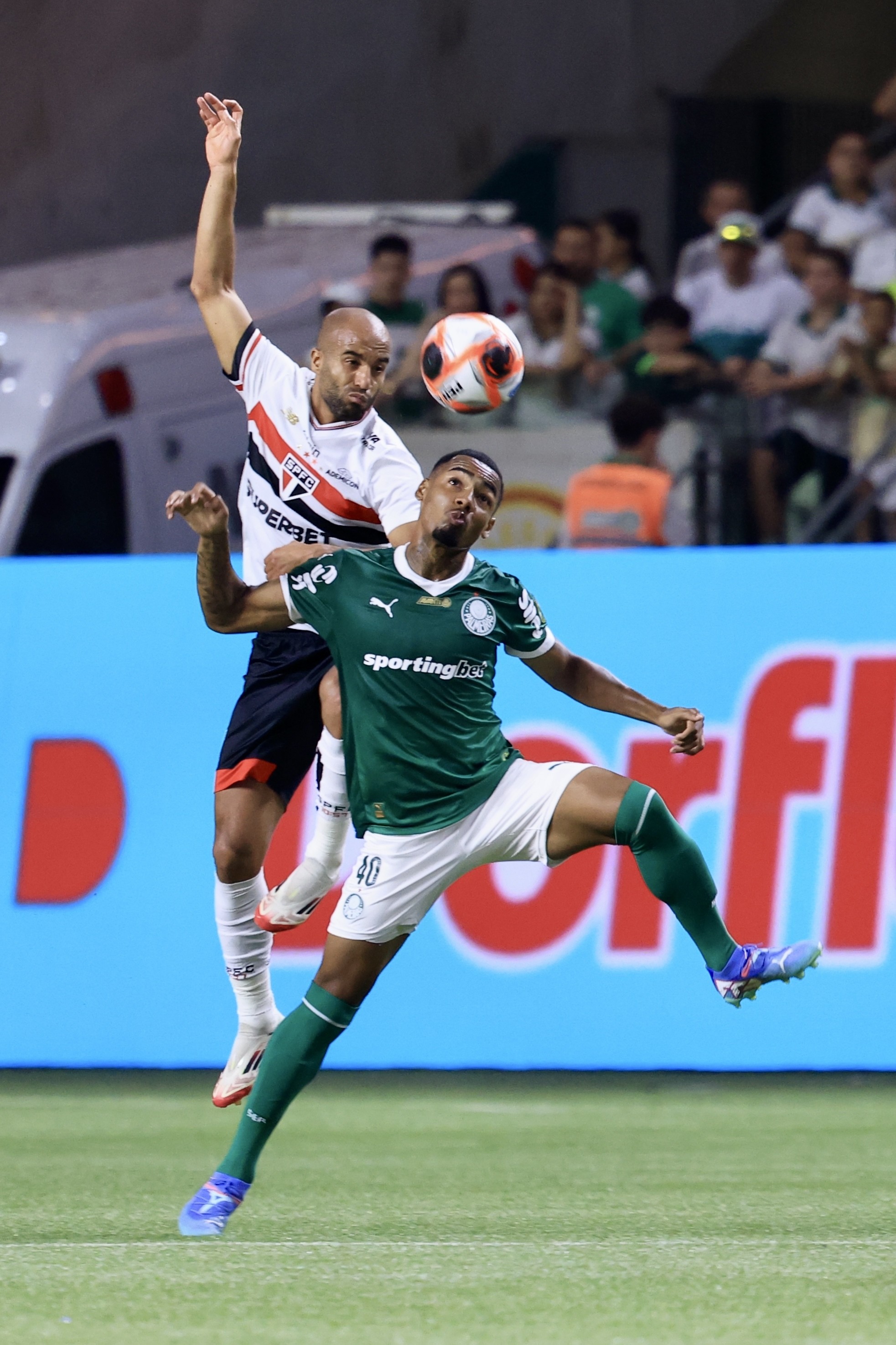 Palmeiras busca vantagem sobre São Paulo no Bolão do Cartola para embalar.