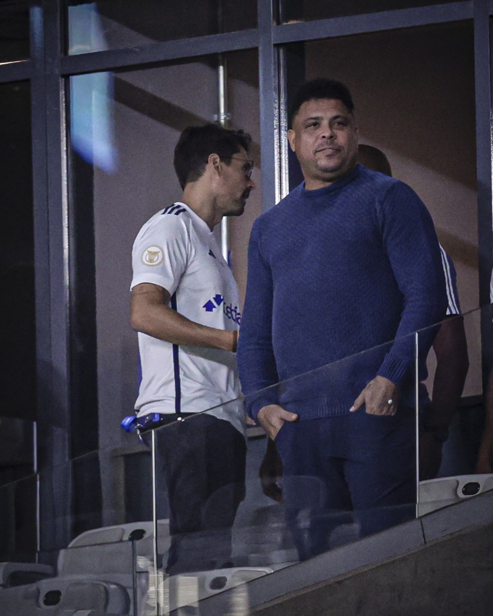 Ronaldo no camarote para acompanhar o Cruzeiro: Fenômeno defendeu punições e reguiamentação do mercado de apostas — Foto: Staff Images / Cruzeiro