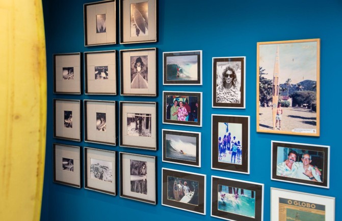 Exposição reúne o design das pranchas de surfe com o design das obras de arte
