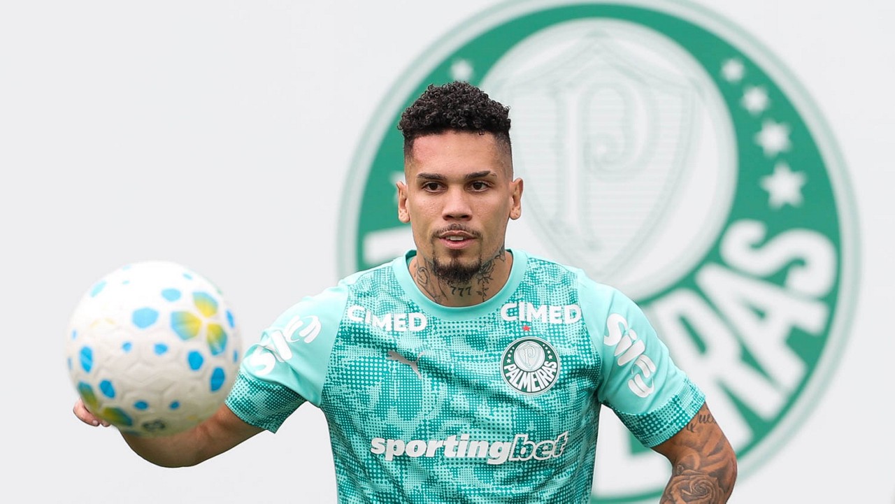 Paulinho: Análise da Recuperação e Perspectivas para o Retorno do Atacante do Palmeiras