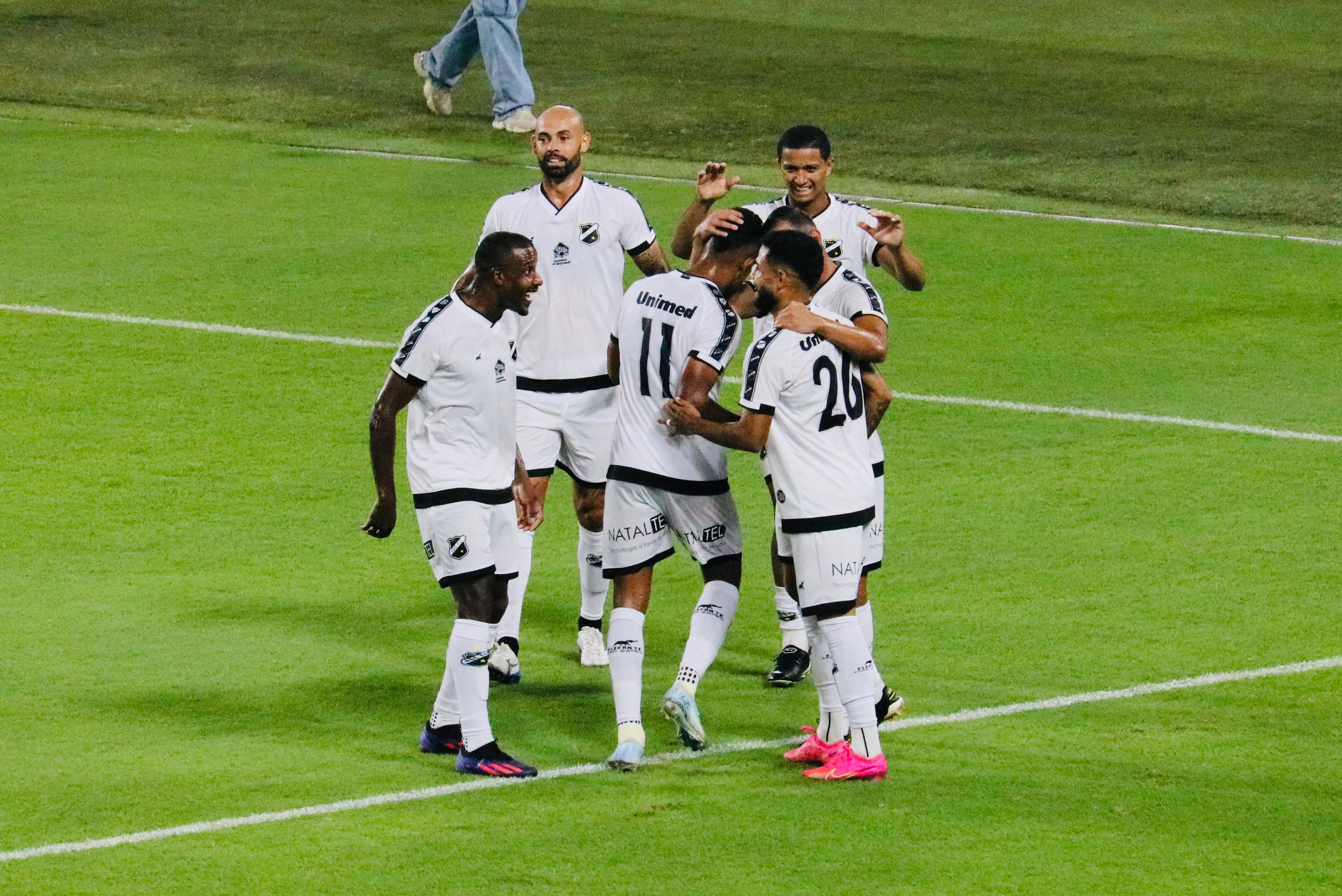 ABC joga mal, mas cumpre obrigação e vence Baraúnas | Ge