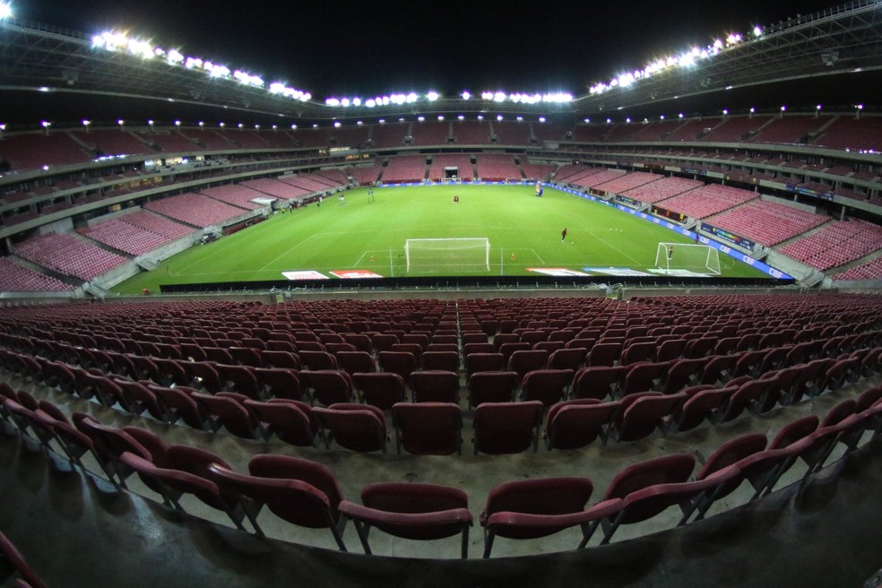 Arena de Pernambuco recebe partida — Foto: Marlon Costa/Pernambuco Press