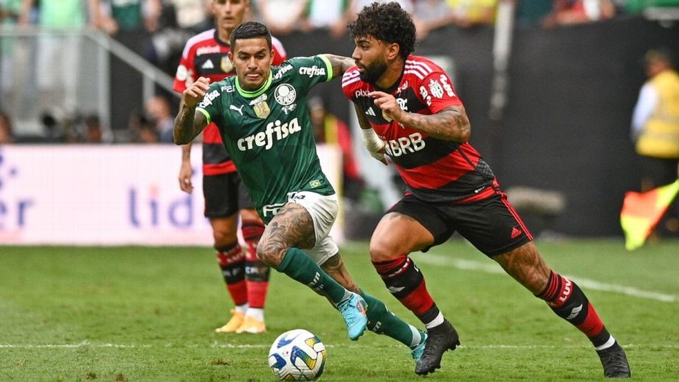 Dudu pelo Palmeiras, e Gabigol pelo Flamengo — Foto: Reprodução