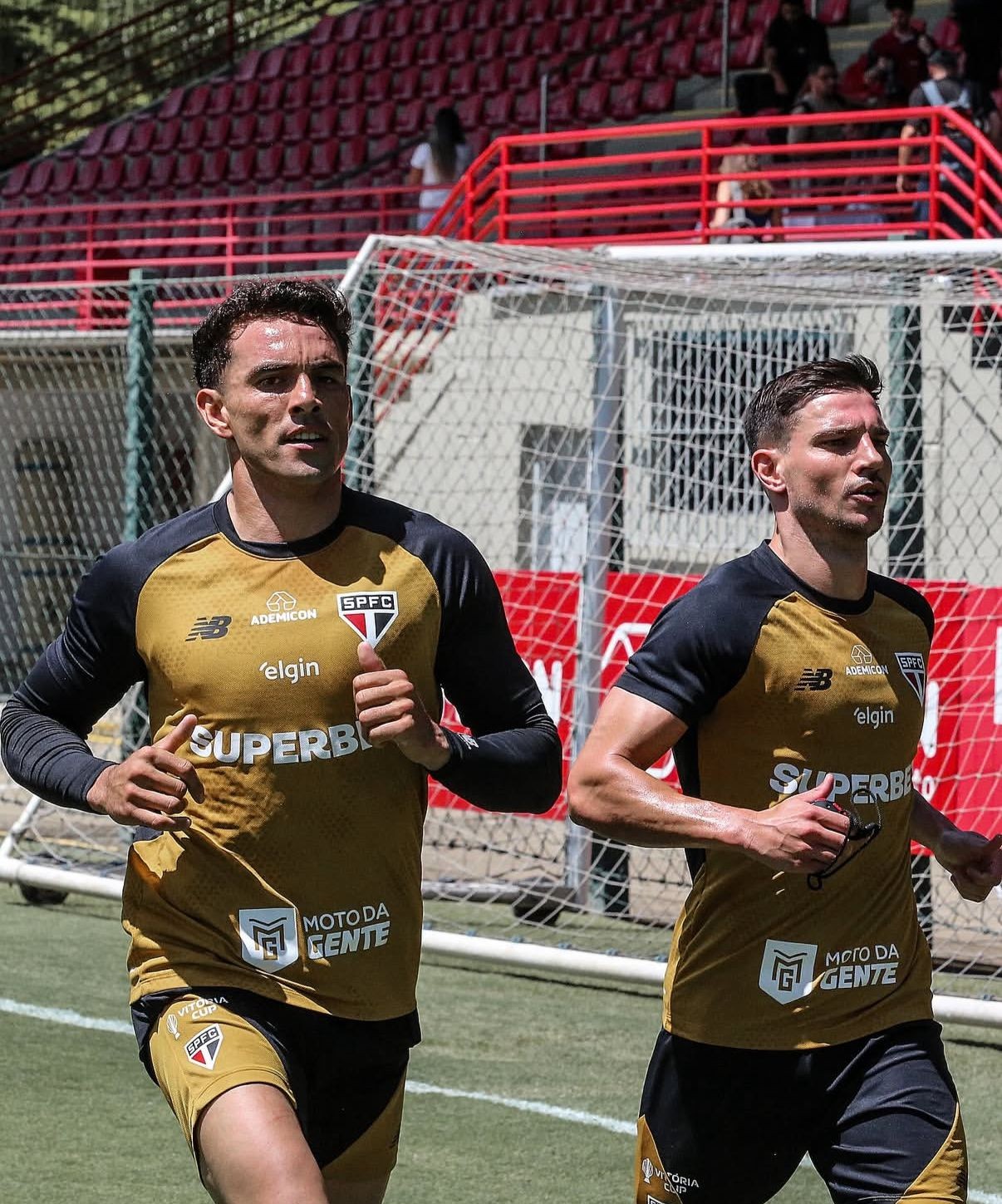 Jogador do São Paulo durante partida no Morumbi
