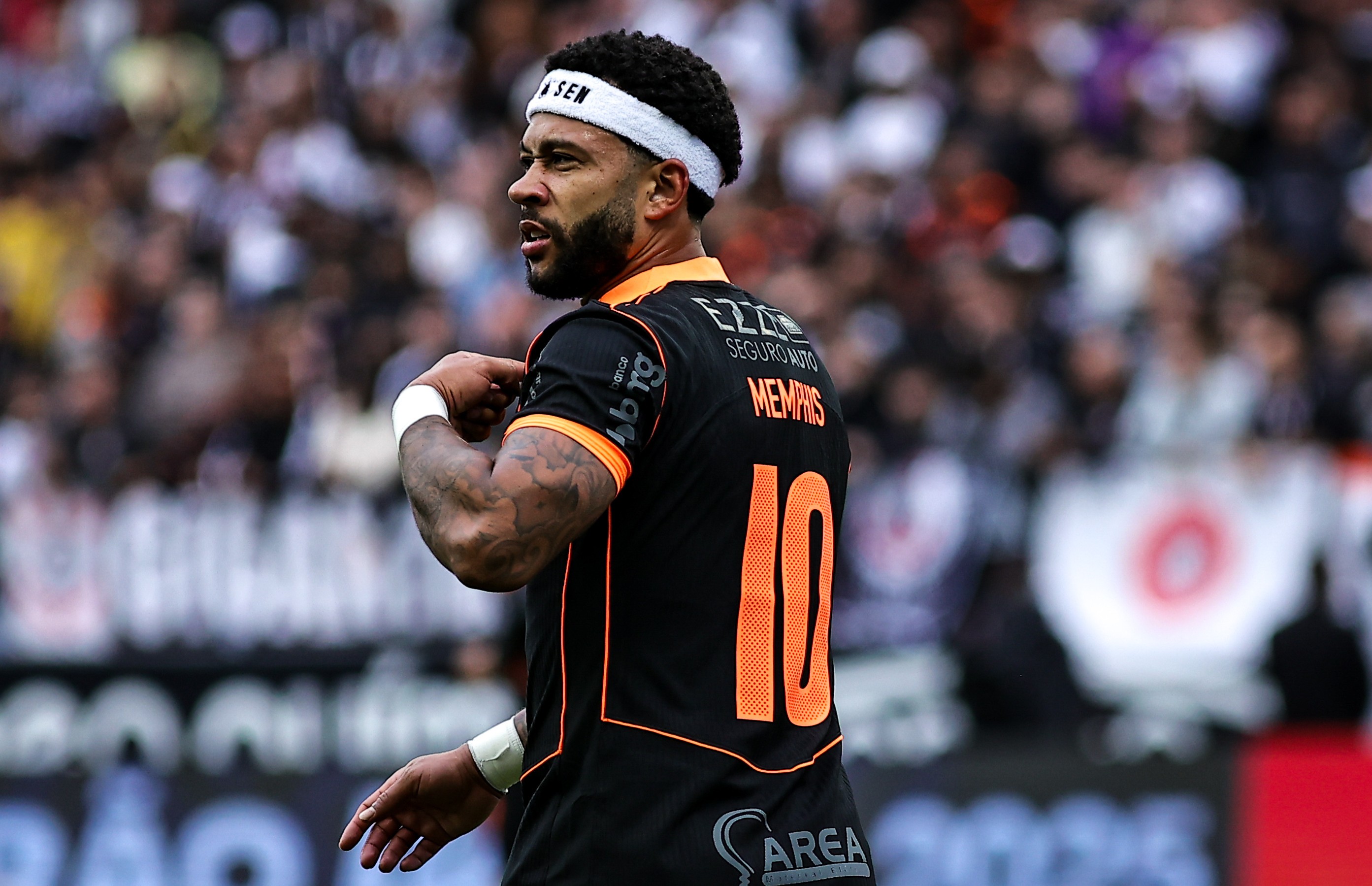 Trio GYM decepciona em campo e Corinthians amarga derrota em casa; notas revelam atuação abaixo do esperado