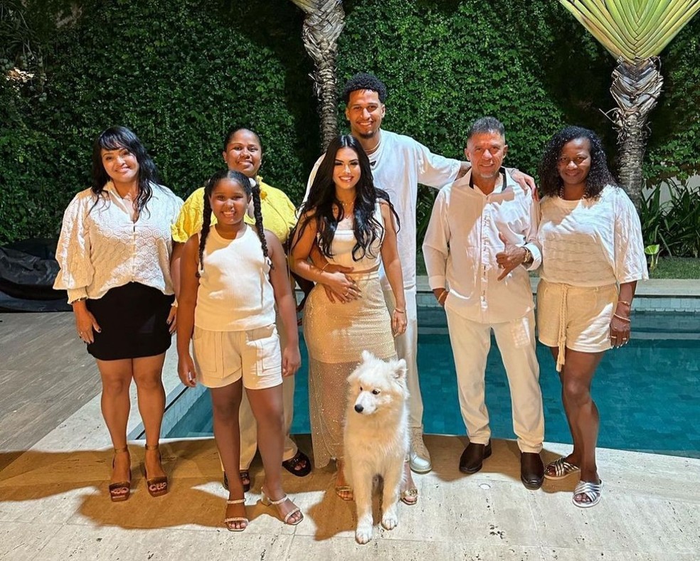 Murilo passou o Ano Novo ao lado da família — Foto: Reprodução/Instagram