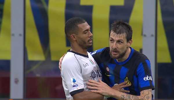 Acerbi assolto dall'accusa di razzismo contro Juan Jesus |  Il calcio italiano