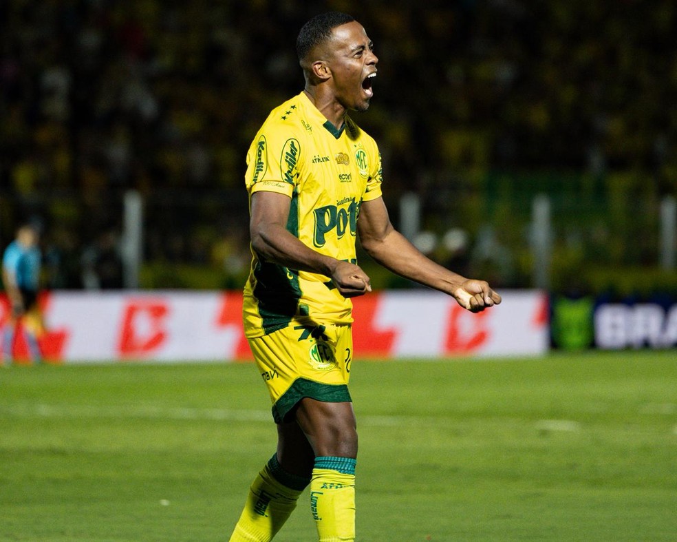 Atacante do Mirassol volta a marcar um gol após um ano e meio | Ge