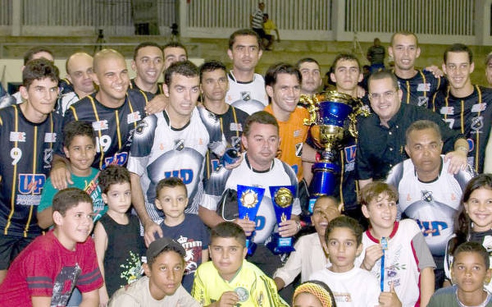 Em 2009, chegou a ser campeão estadual pelo ABC no futsal — Foto: Reprodução/Tribuna do Norte