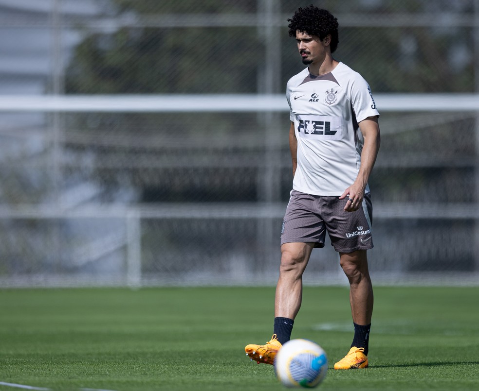 André Ramalho em treino no Corinthians — Foto: Rodrigo Coca/Agência Corinthians