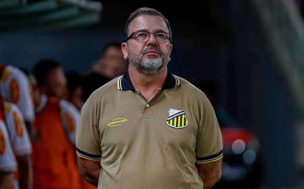 Enderson Moreira, t&eacute;cnico do Novorizontino &mdash; Foto: Ozzair Jr/ Novorizontino