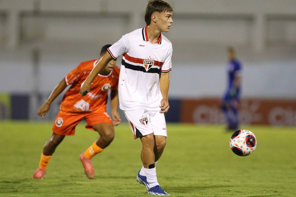 Igor Felisberto em São Paulo x Carajás na Copinha — Foto: Célio Messias/São Paulo FC
