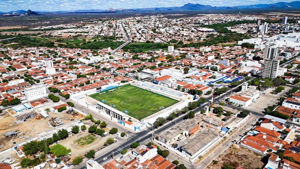 Estádio José Cavalcanti, em Patos — Foto: Agência Viralizart