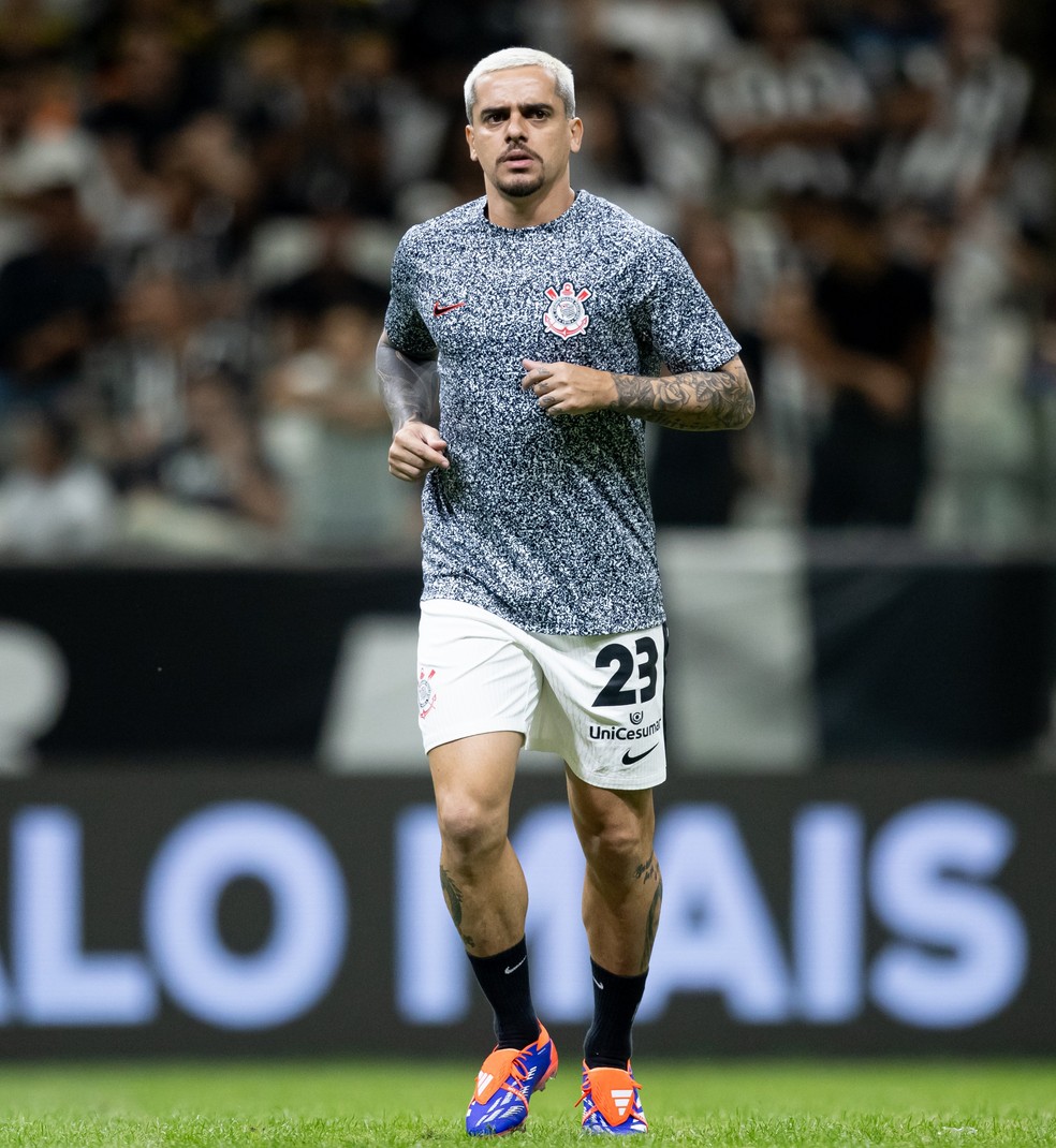 Fagner em aquecimento do Corinthians