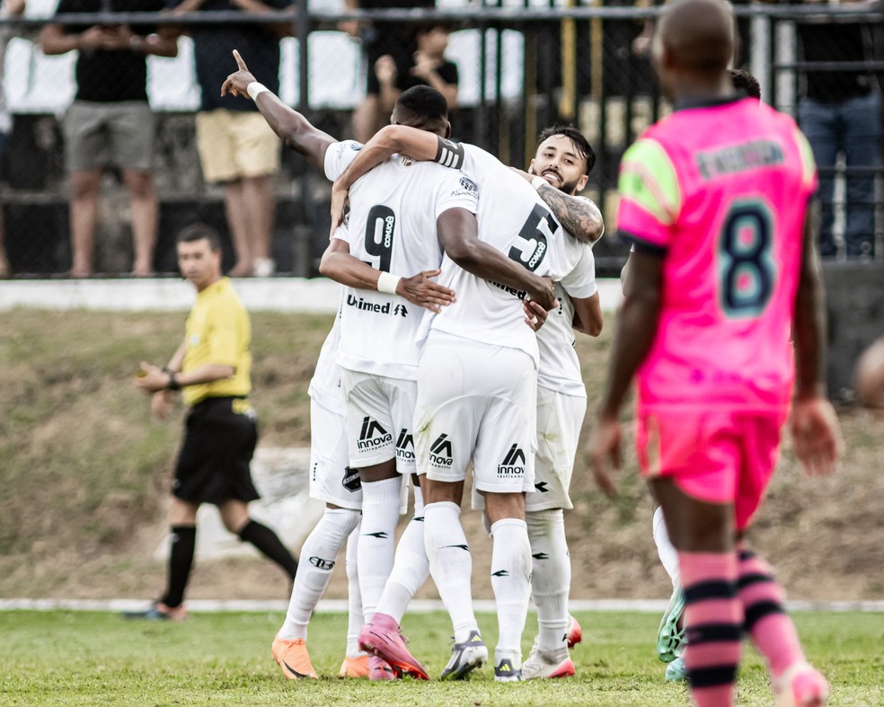 ABC vence Laguna em estreia &mdash; Foto: Divulga&ccedil;&atilde;o/ABC