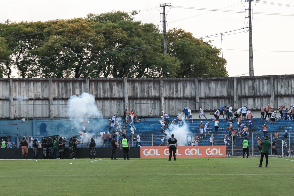 Partidas de futebol poderão ser interrompidas em Curitiba