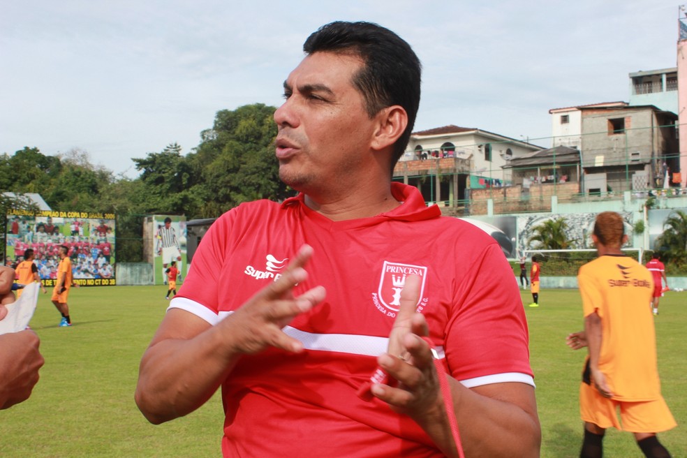 Marcos Piter foi campe&atilde;o amazonense com o Princesa em 2013 &mdash; Foto: Isabella Pina
