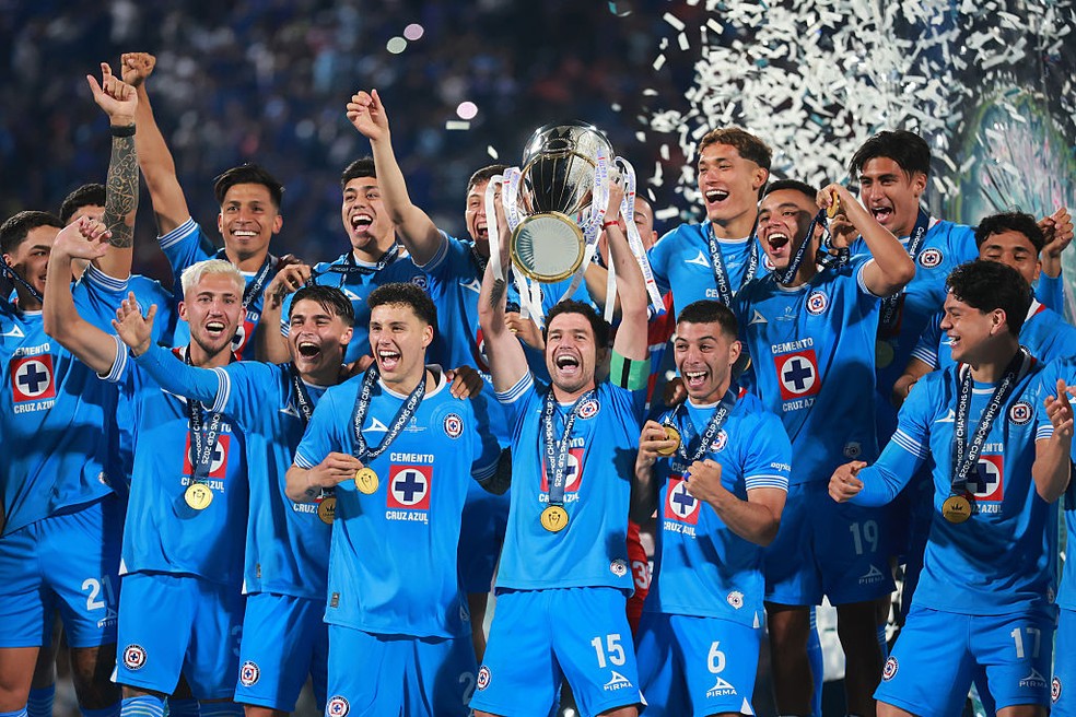 Cruz Azul campeão da Liga dos Campeões da Concacaf — Foto: Hector Vivas/Getty Images