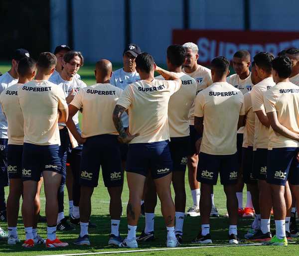 BUSCANDO MELHORAR! Veja os desafios de Zubeldia e quais serão os próximos passos do clube para recuperar a boa fase