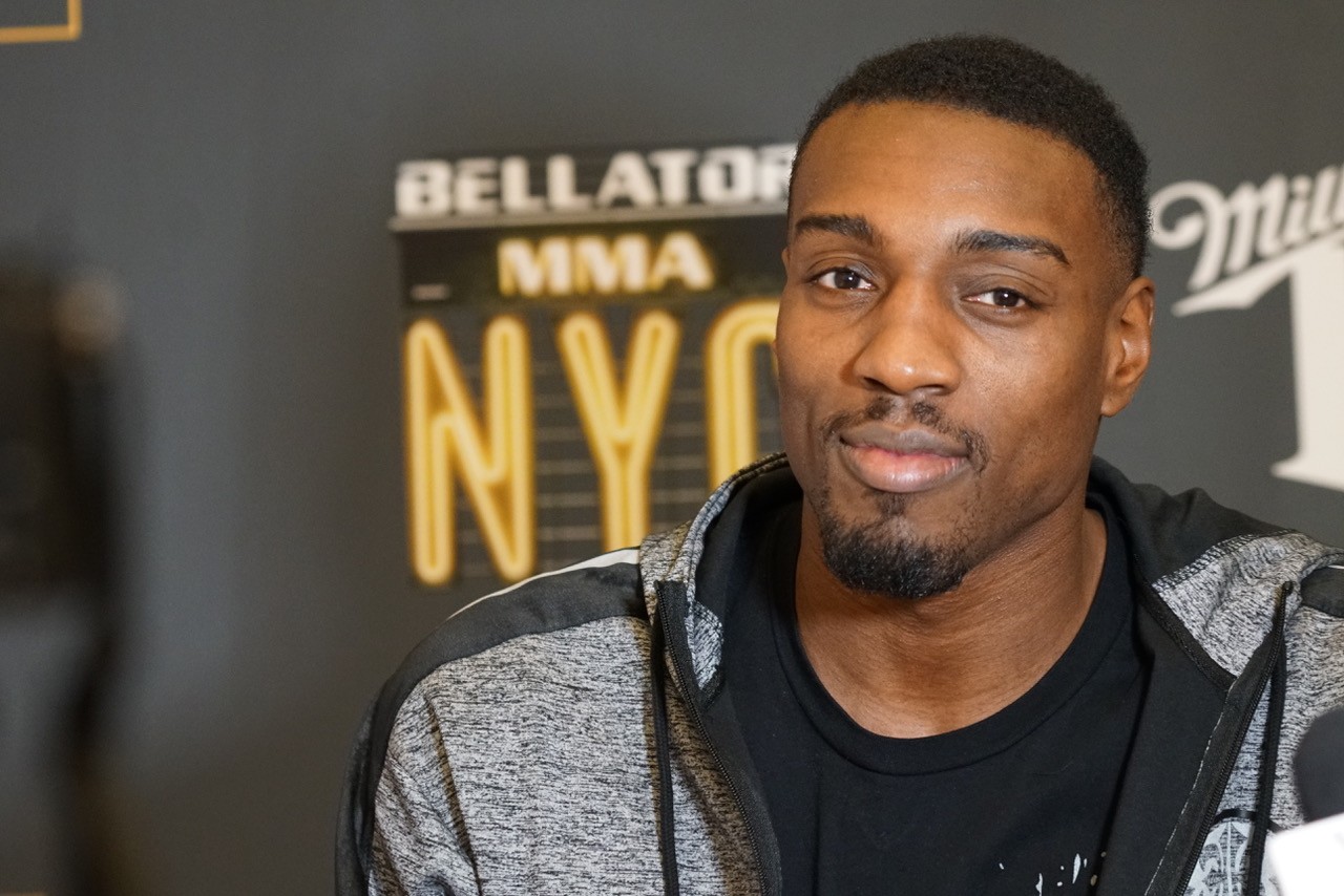 Yoel Romero estreia no Bellator contra Phil Davis em setembro | Ge