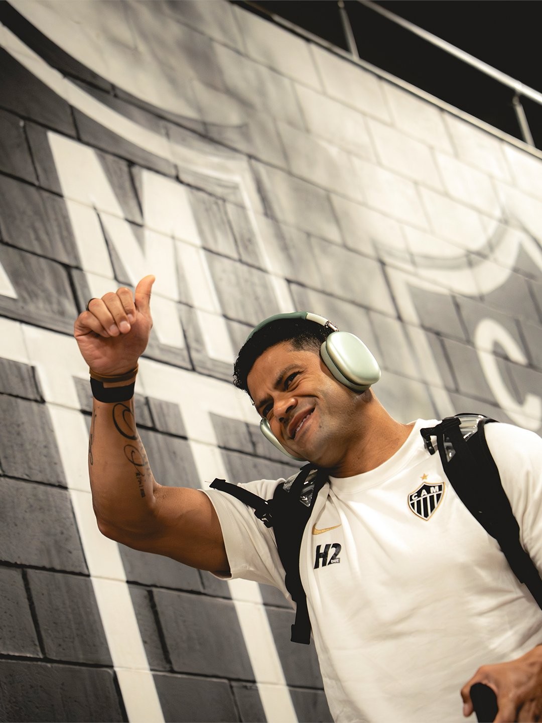 Hulk chega a acordo com Atlético-MG por rescisão e fica livre para assinar com o Fluminense