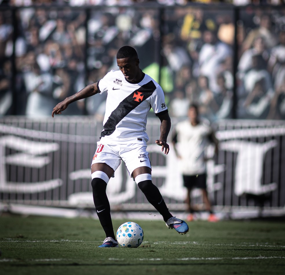 Robert Renan em a��o pelo Vasco � Foto: Matheus Lima/Vasco