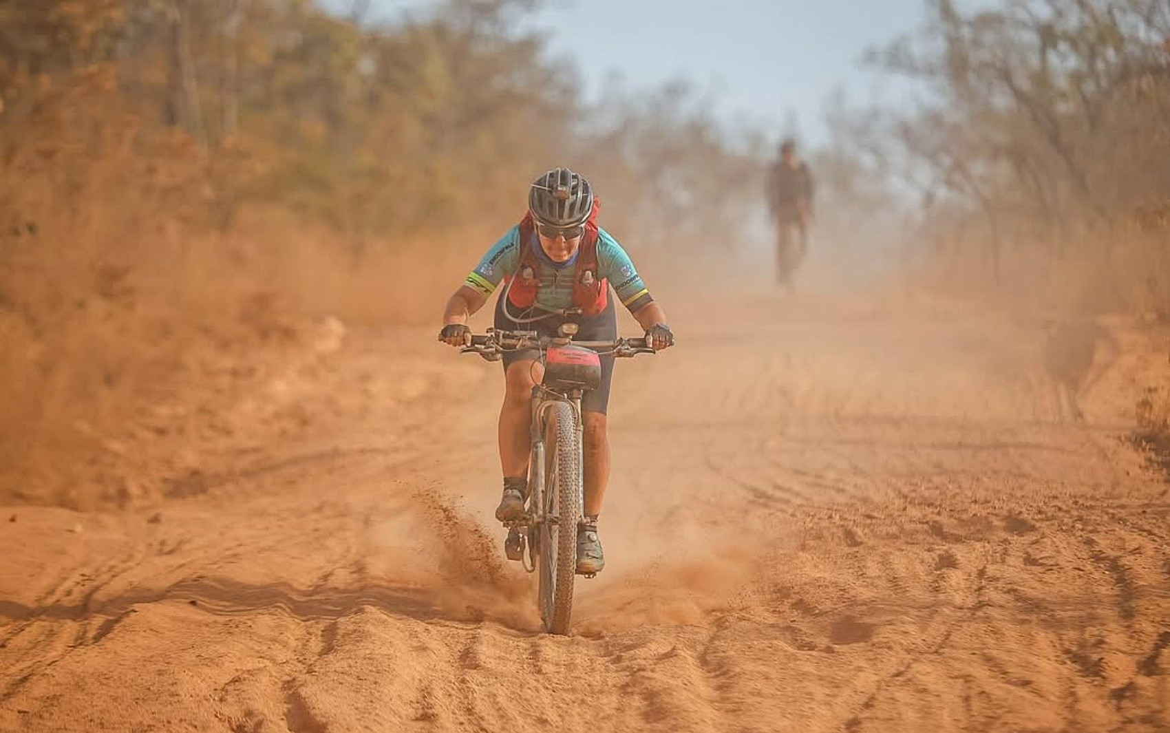 Atleta mineira morre durante competição de ciclismo de ultradistância entre SP e MG